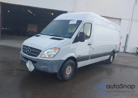 2012 Mercedes-Benz Sprinter 2500 High Roof z USA, uszkodzony, nr VIN WD3PE8CB8C5711815